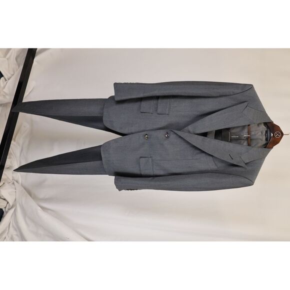 Tom Ford Shelton Suit Blazer in Grey Wool - Picture 6 of 7